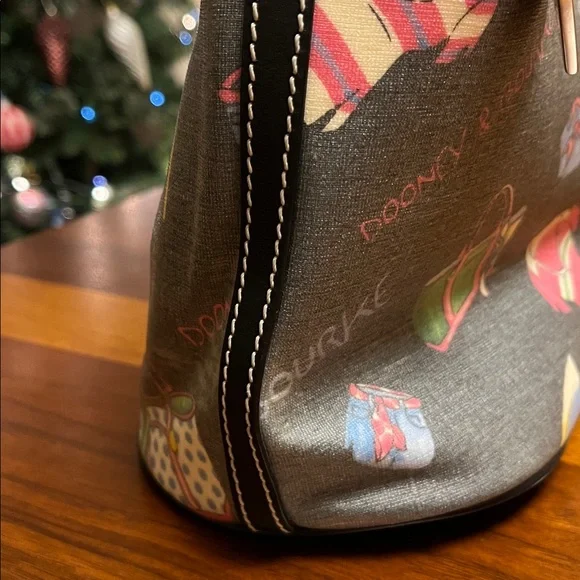 Dooney & Bourke Black Hobo Bag with Colorful Design, new! Very cute bag - Picture 8 of 11